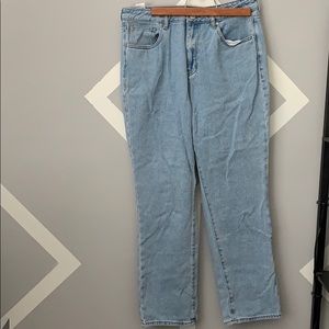 Pacsun mom jeans!!